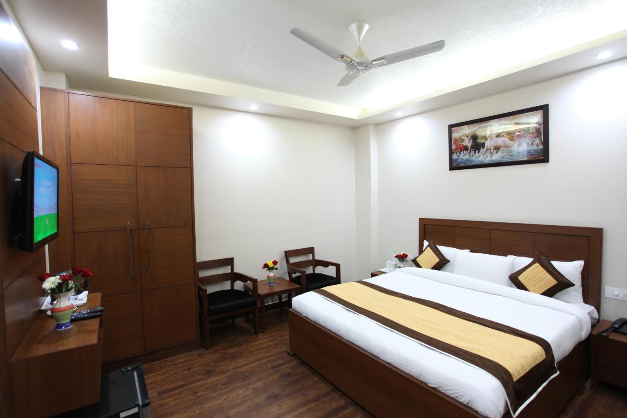Hotel Hc Grand New Delhi Extérieur photo